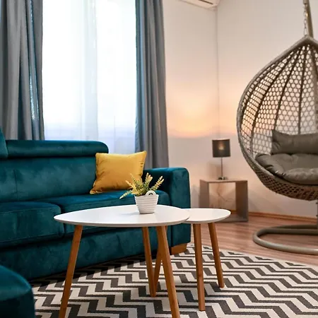 Peaceful Near Old Town